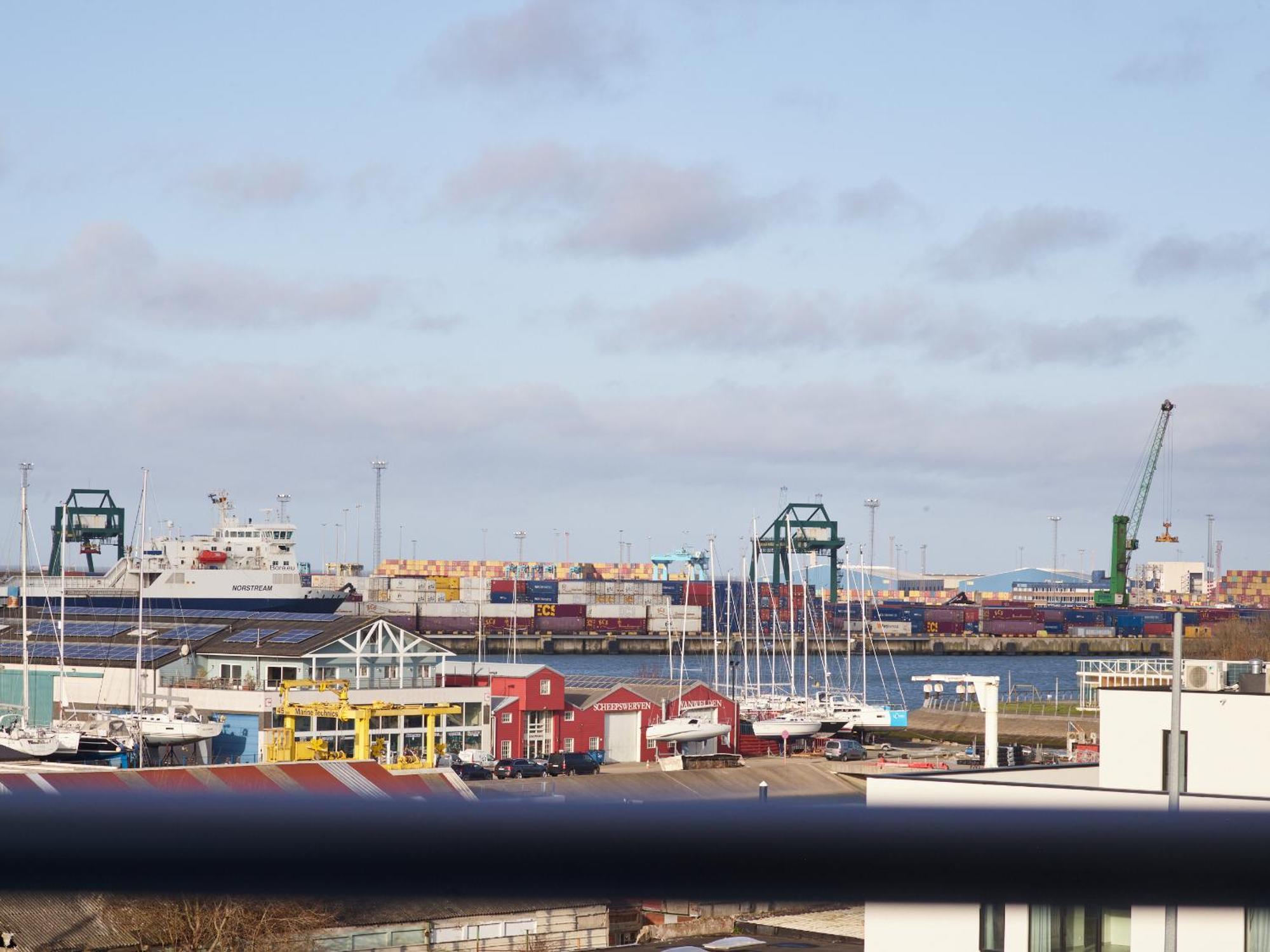 Holiday Suites Zeebrugge Ngoại thất bức ảnh